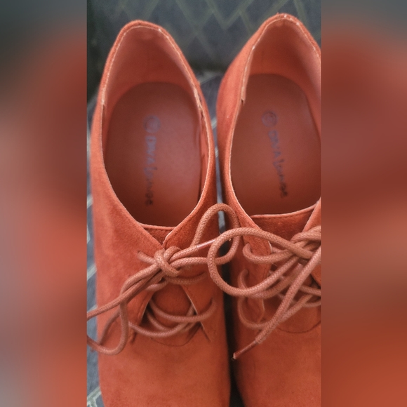 Booties - Picture 3 of 3